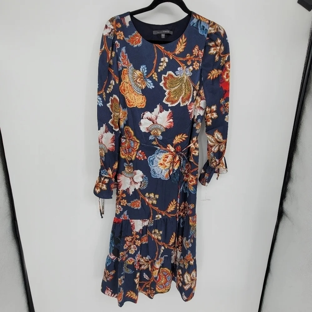 JULIA Jordan Floral Print Tie Waist Tiered Midi Dress size 6 - Picture 2 of 11